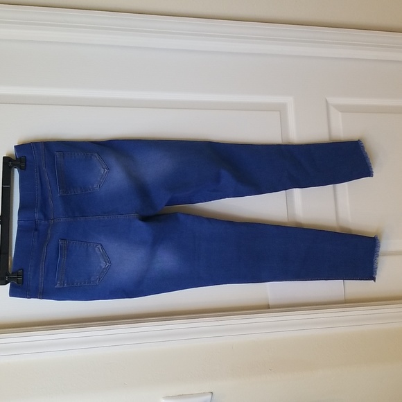 NWOT- JVINI Stretch Skinny Jeans M - Picture 4 of 6